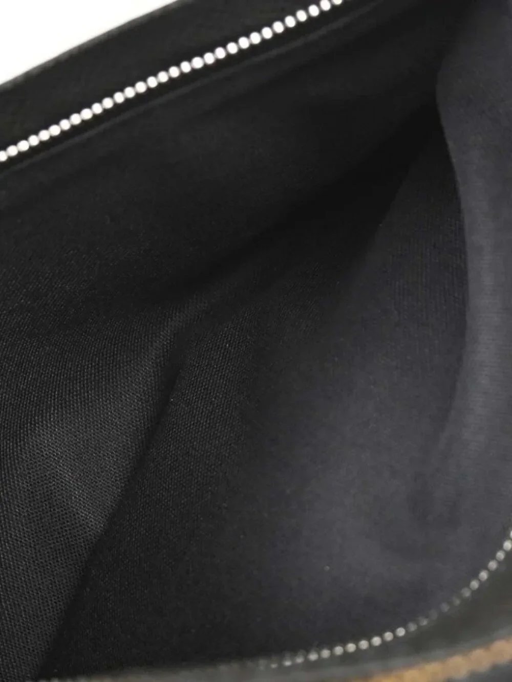 Louis Vuitton Taiga Kalga Black Clutch Bag